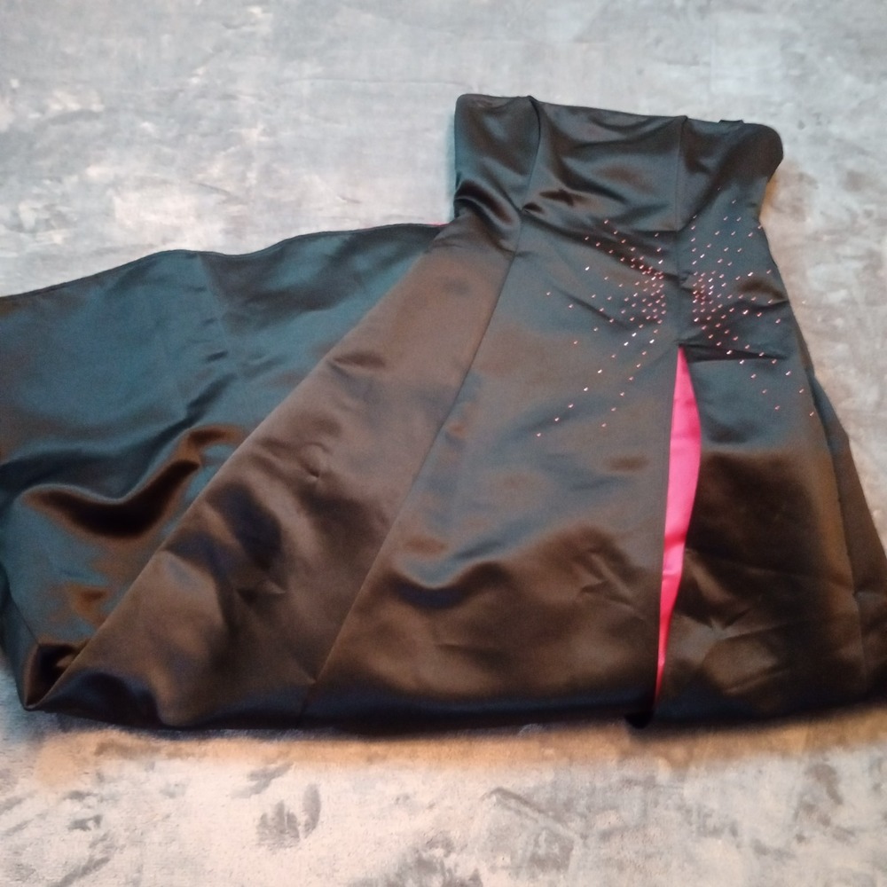 Debut Satin Formal Gown Prom Dress Womens Size 3 Black Maxi Long Bodice